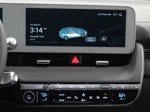 Certified 2024 Hyundai Ioniq 5 SEL AWD/4WD image 18