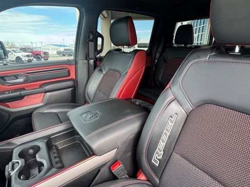 Used 2025 RAM 1500 Rebel w/ Rebel Level 1 Equipment Group AWD/4WD image 18