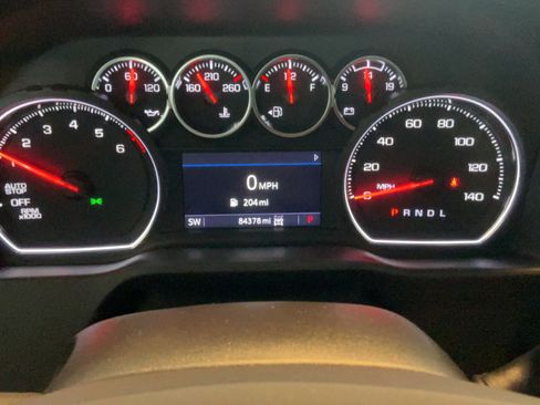 Used 2021 Chevrolet Silverado 1500 LT Trail Boss w/ Convenience Package II AWD/4WD image 8