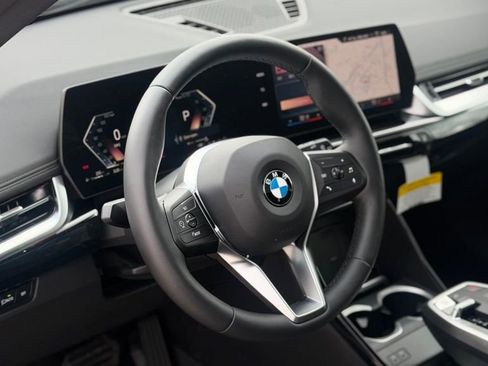 New 2026 BMW X1 xDrive28i w/ Convenience Package AWD/4WD image 15