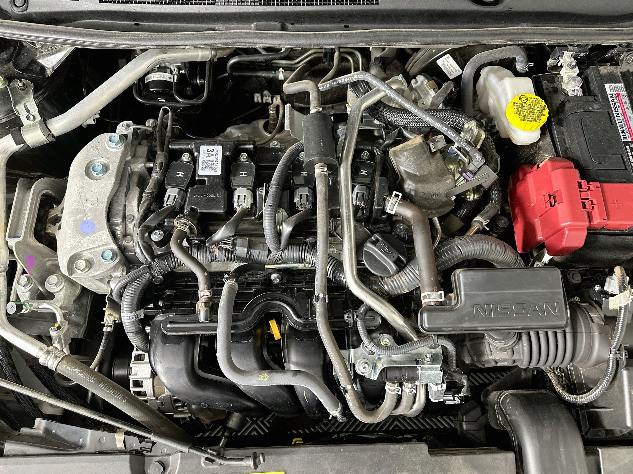 Used 2025 Nissan Sentra S FWD image 31