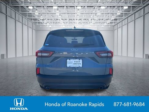 Used 2025 Ford Escape ST-Line FWD image 6