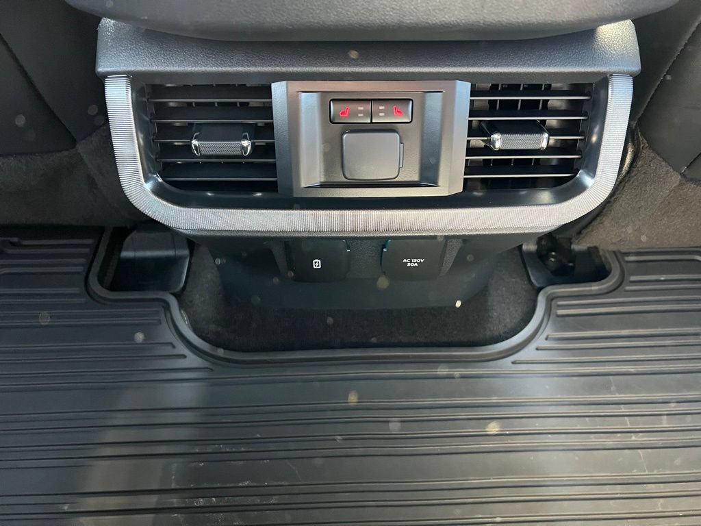 Used 2023 Ford F150 Platinum w/ Equipment Group 701A High AWD/4WD image 26