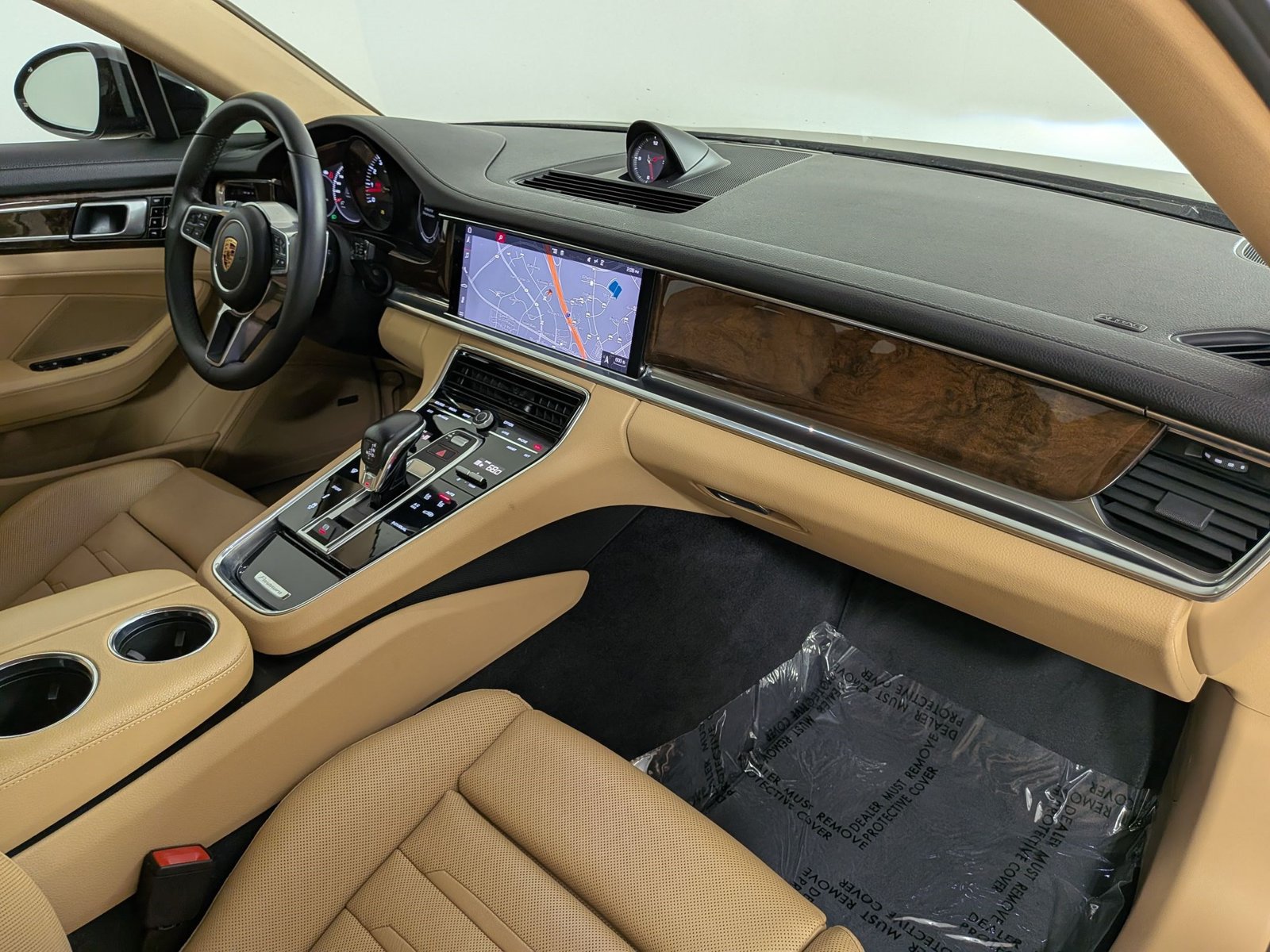 Used 2019 Porsche Panamera 4 AWD/4WD image 25