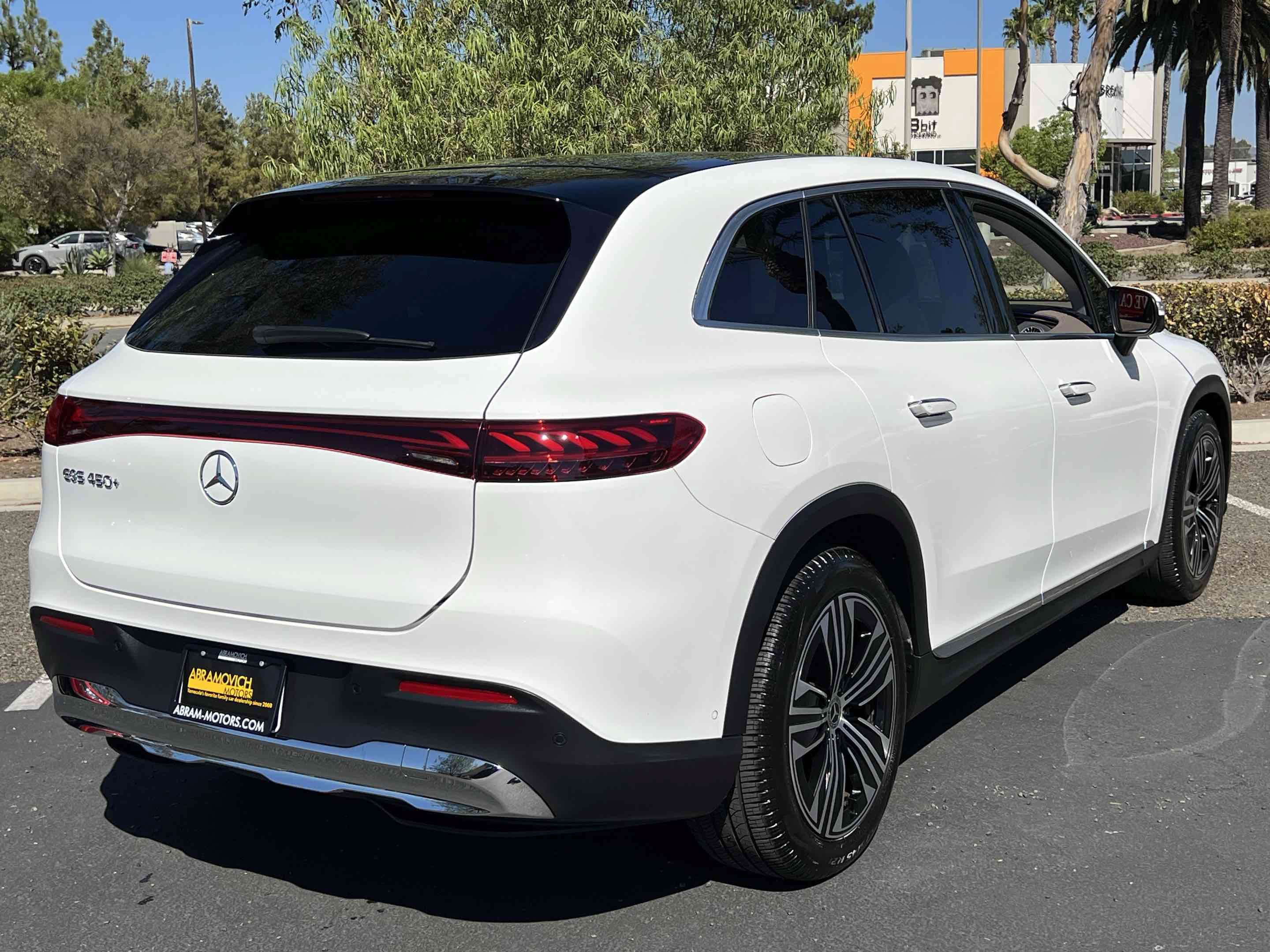 Used 2023 Mercedes-Benz EQS 450+ SUV image 14