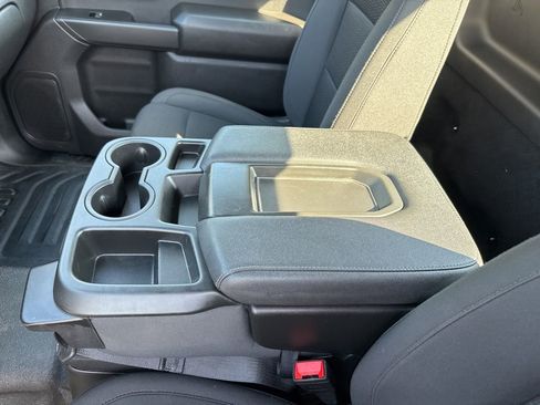 Used 2025 Chevrolet Silverado 1500 W/T RWD image 17