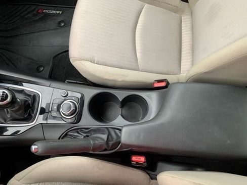 Used 2016 MAZDA MAZDA3 i Sport image 34