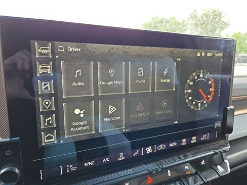 Used 2024 GMC Hummer EV 3X AWD/4WD image 32
