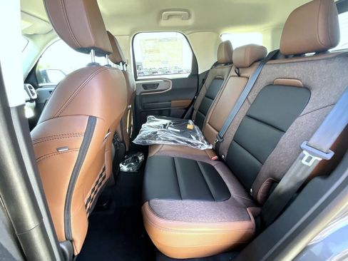 New 2026 Ford Bronco Sport Outer Banks AWD/4WD image 14