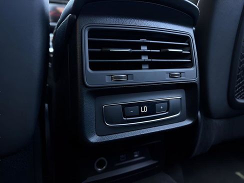 Used 2021 Audi Q7 3.0T Premium Plus w/ Premium Plus Package image 22