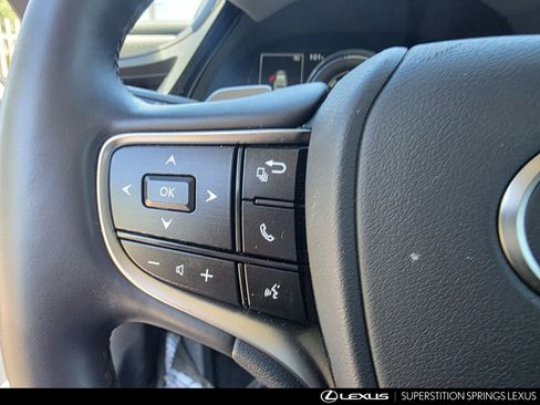 Certified 2025 Lexus ES 300h w/ Premium Package FWD image 25