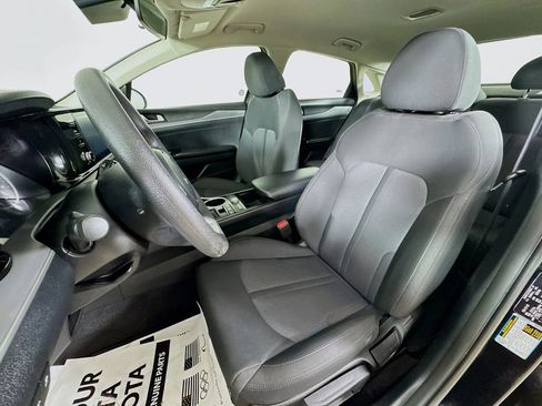 Used 2023 Kia K5 LXS image 10