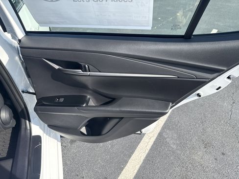 New 2025 Toyota Camry image 35