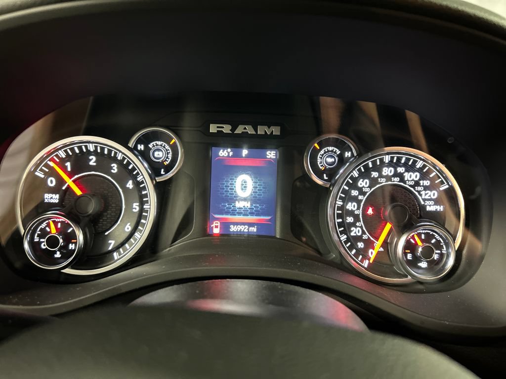 Used 2023 RAM 1500 Big Horn AWD/4WD image 16