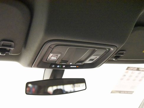 Used 2021 Chevrolet Silverado 1500 RST image 24