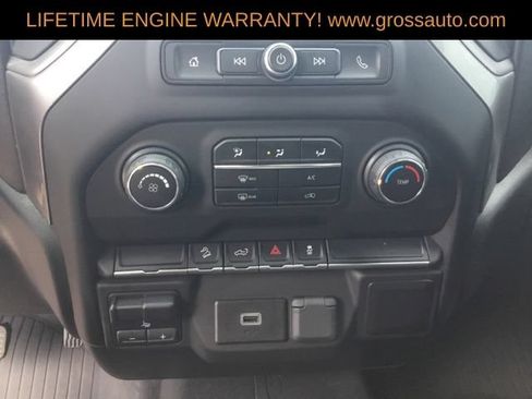Used 2020 Chevrolet Silverado 1500 Custom Trail Boss w/ Custom Convenience Package AWD/4WD image 22