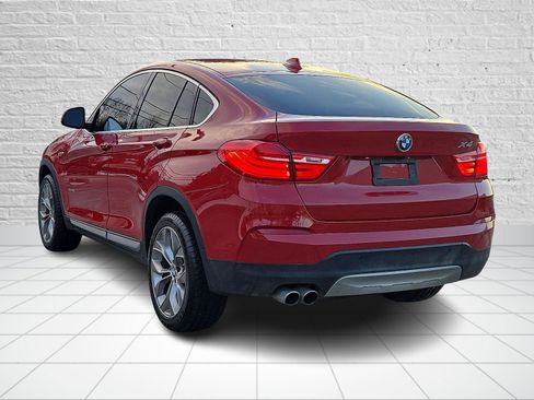 Used 2018 BMW X4 xDrive28i image 4