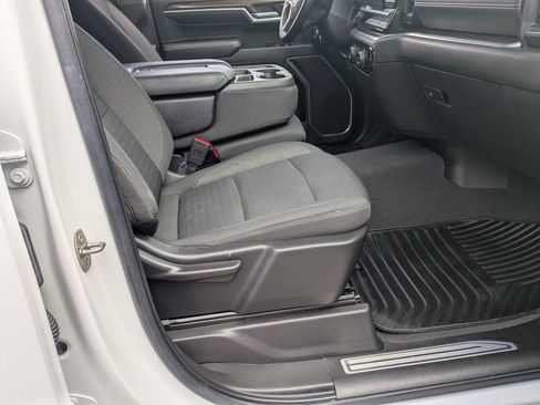 Used 2022 Chevrolet Silverado 1500 LT image 35