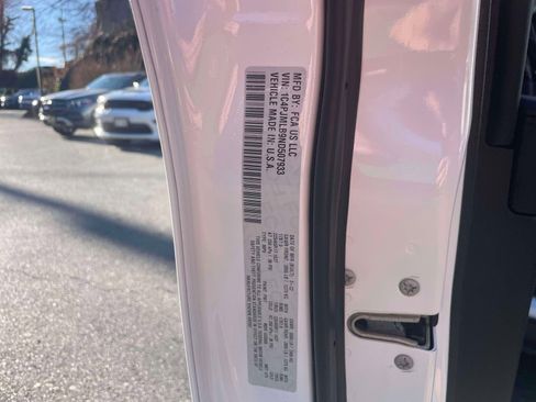 Used 2022 Jeep Cherokee 4WD Altitude image 19