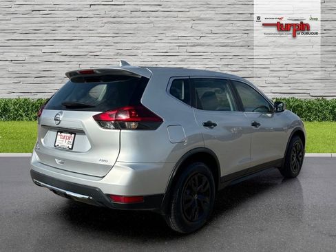 Used 2020 Nissan Rogue S AWD/4WD image 5