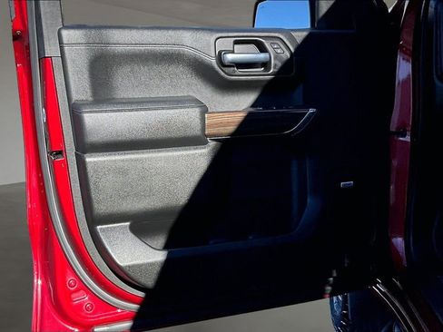 Used 2020 Chevrolet Silverado 1500 LT Trail Boss image 24