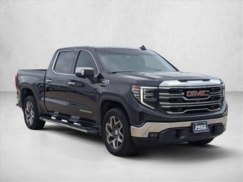 Used 2024 GMC Sierra 1500 SLT AWD/4WD image 3