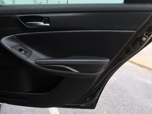 Used 2019 Toyota Avalon XLE image 47