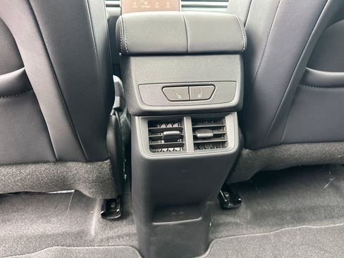 New 2026 GMC Terrain Elevation w/ Elevation Premium Package FWD image 23