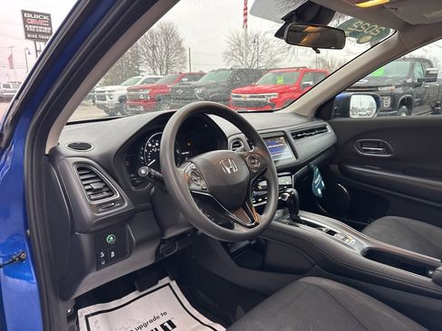 Used 2022 Honda HR-V EX image 15