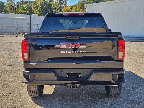 New 2026 GMC Sierra 1500 Pro w/ Graphite Edition image 5