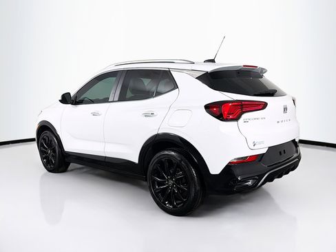 Used 2024 Buick Encore GX Sport Touring w/ Experience Buick Package image 6