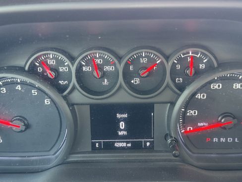 Used 2022 Chevrolet Silverado 1500 Custom RWD image 25