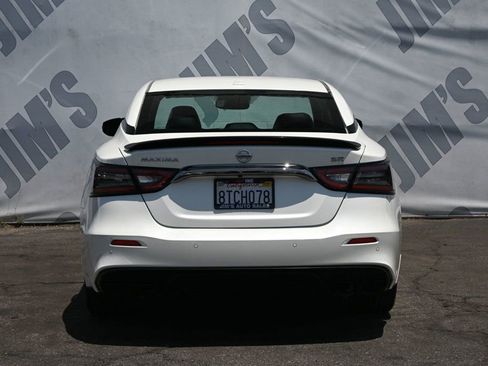 Used 2019 Nissan Maxima SR w/ Illumination Package image 5