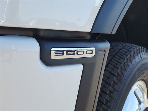 New 2026 GMC Sierra 3500 Denali w/ Denali Reserve Package image 12