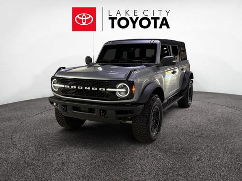 Used 2024 Ford Bronco Wildtrak image 1