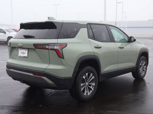 New 2026 Chevrolet Equinox LT w/ Convenience Package II image 8