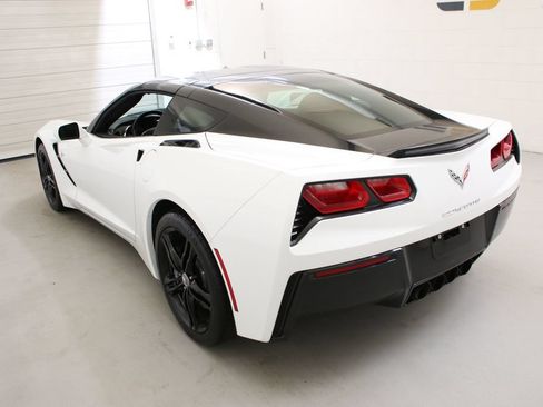 Used 2017 Chevrolet Corvette Stingray Coupe w/ Battery Protection Package RWD image 7