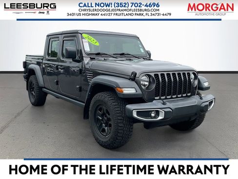 Used 2023 Jeep Gladiator Sport AWD/4WD image 1