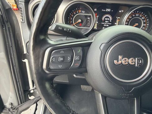 Used 2020 Jeep Wrangler Unlimited Sport S image 25