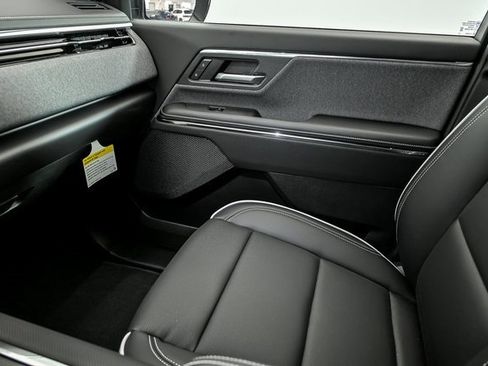 New 2026 GMC Sierra EV Elevation image 16