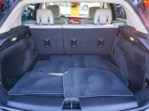 Used 2023 Cadillac XT4 Luxury w/ Cold Weather Package image 24