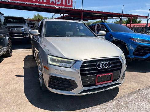 Used 2016 Audi Q3 2.0T Prestige AWD/4WD image 11