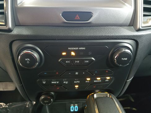 Used 2021 Ford Ranger XLT w/ Equipment Group 302A High AWD/4WD image 23