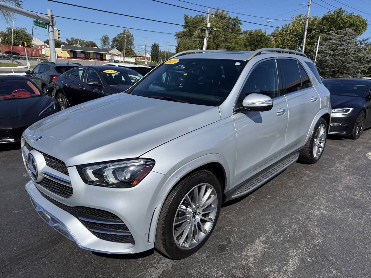 Used 2020 Mercedes-Benz GLE 350 4MATIC image 2