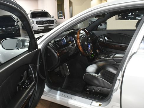 Used 2008 Maserati Quattroporte image 45