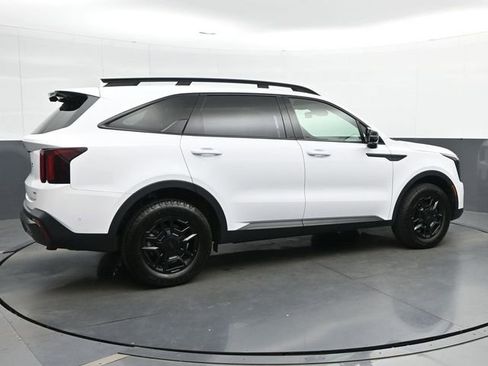 Used 2025 Kia Sorento SX Prestige w/ Sage Leather Package AWD/4WD image 8