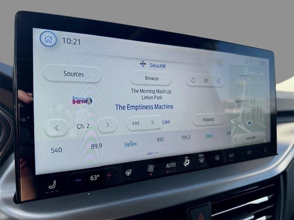 New 2024 Ford Escape Active w/ Tech Pack #2 FWD image 17