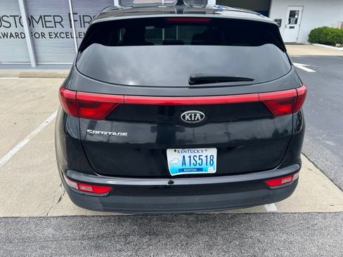 Used 2017 Kia Sportage LX AWD/4WD image 5