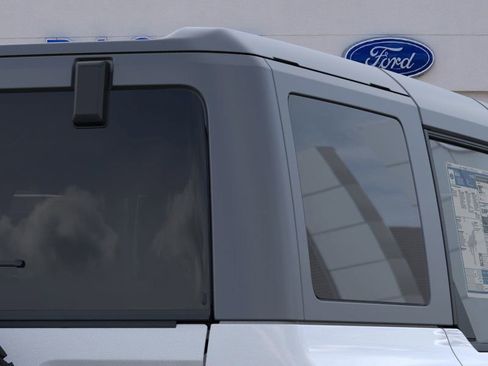 New 2025 Ford Bronco Outer Banks image 25