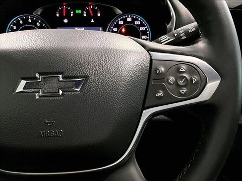 Certified 2023 Chevrolet Traverse RS FWD image 21